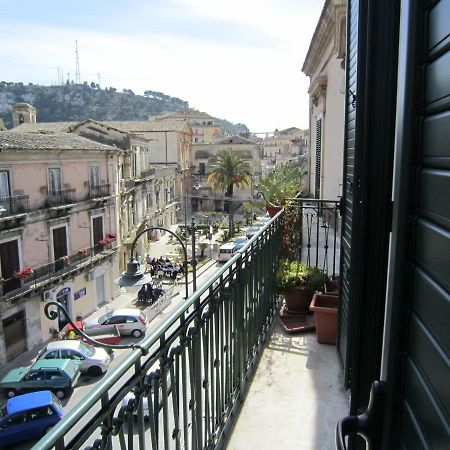 Ferienwohnung Casa Vacanze Mafalda Modica Exterior foto