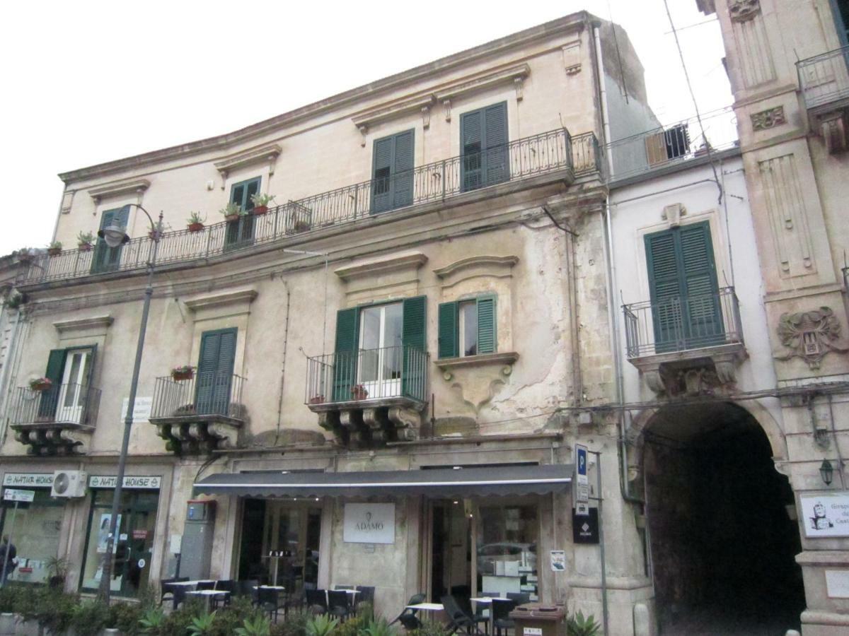 Ferienwohnung Casa Vacanze Mafalda Modica Exterior foto