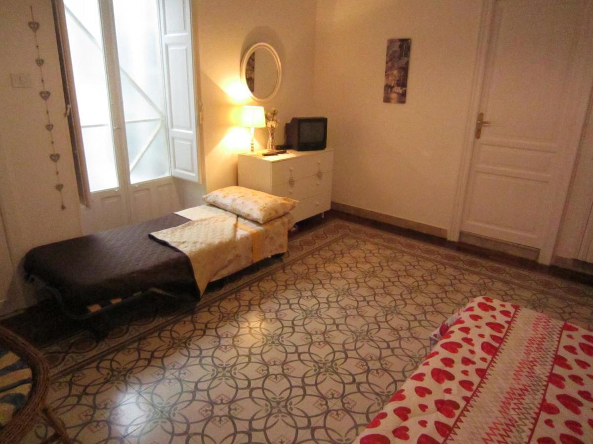 Ferienwohnung Casa Vacanze Mafalda Modica Exterior foto